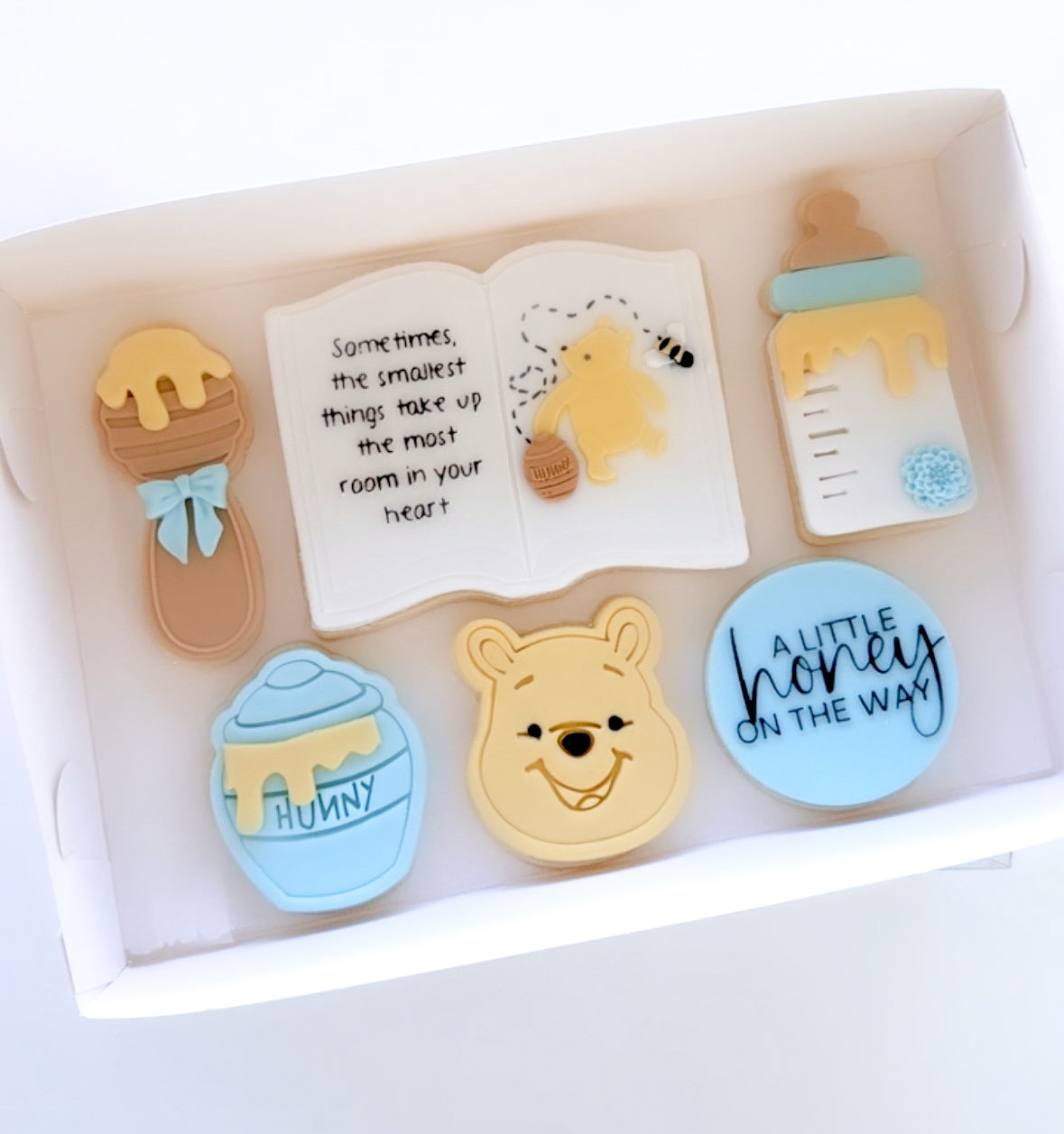 🩵🐝 A little hunny is on the way! 🍯🩵