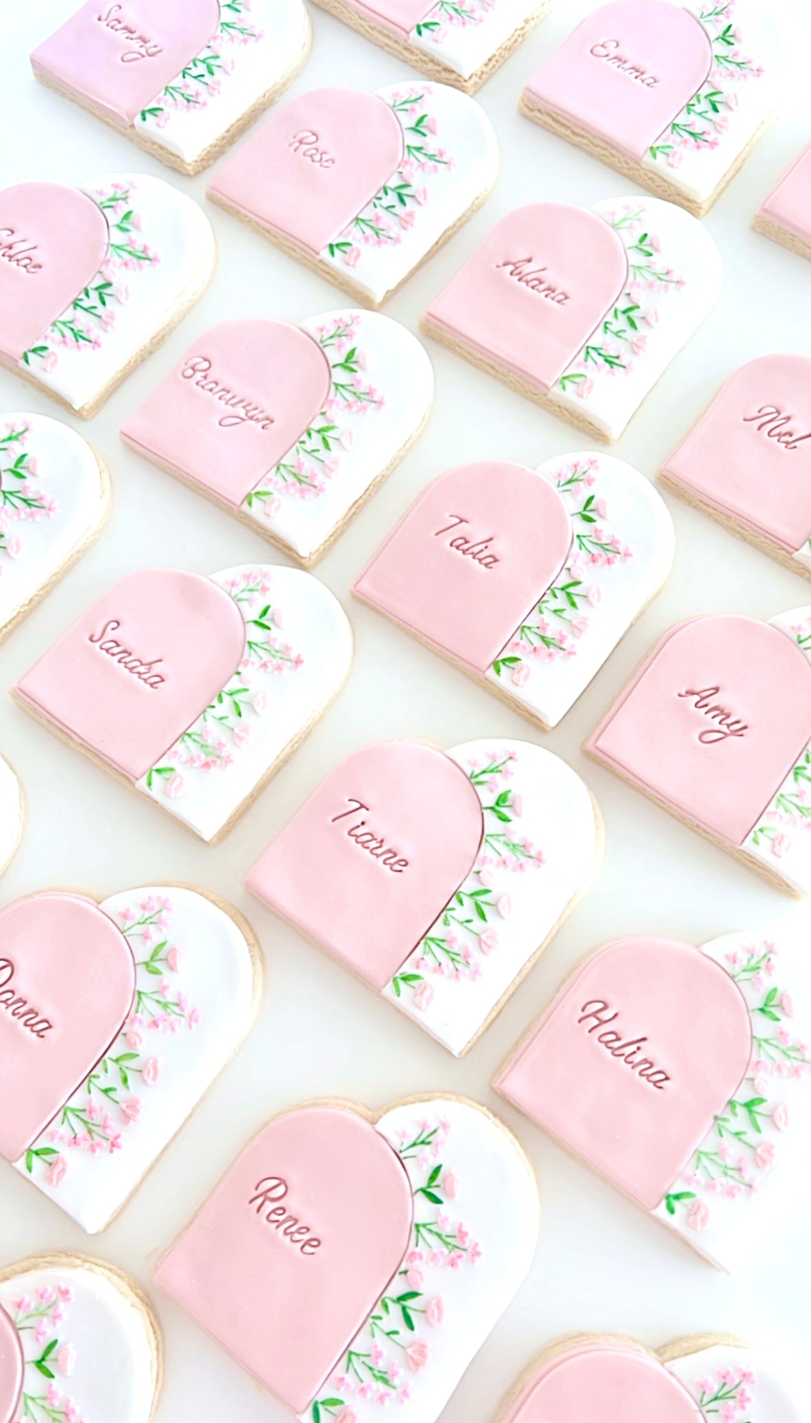 Personalised double arch place card cookies